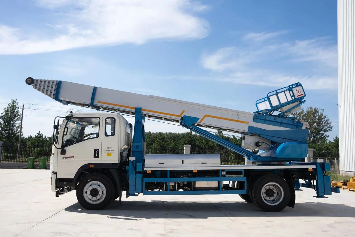 乌坡镇云梯上料车租赁费用