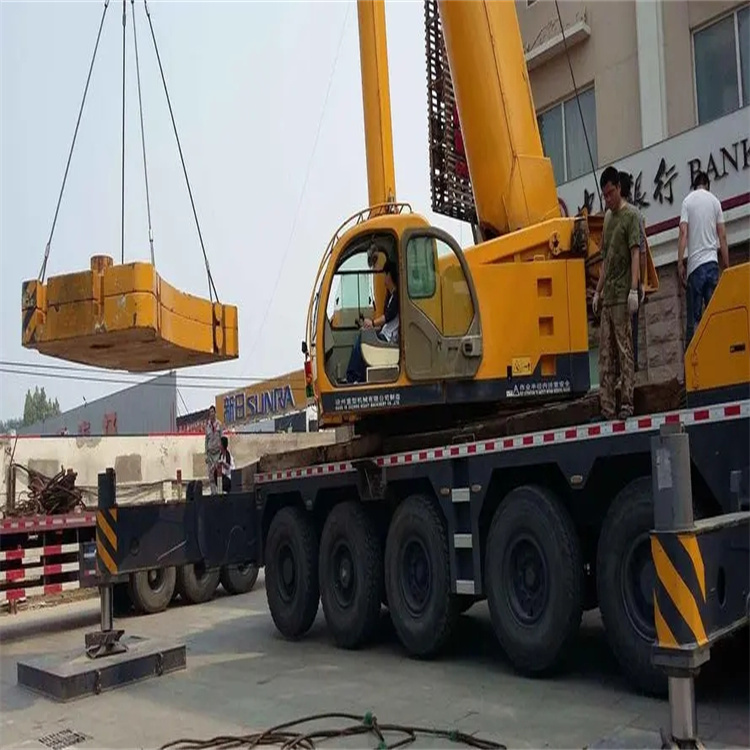 乌坡镇当地吊车出租|机器吊装|75吨|工厂搬迁服务